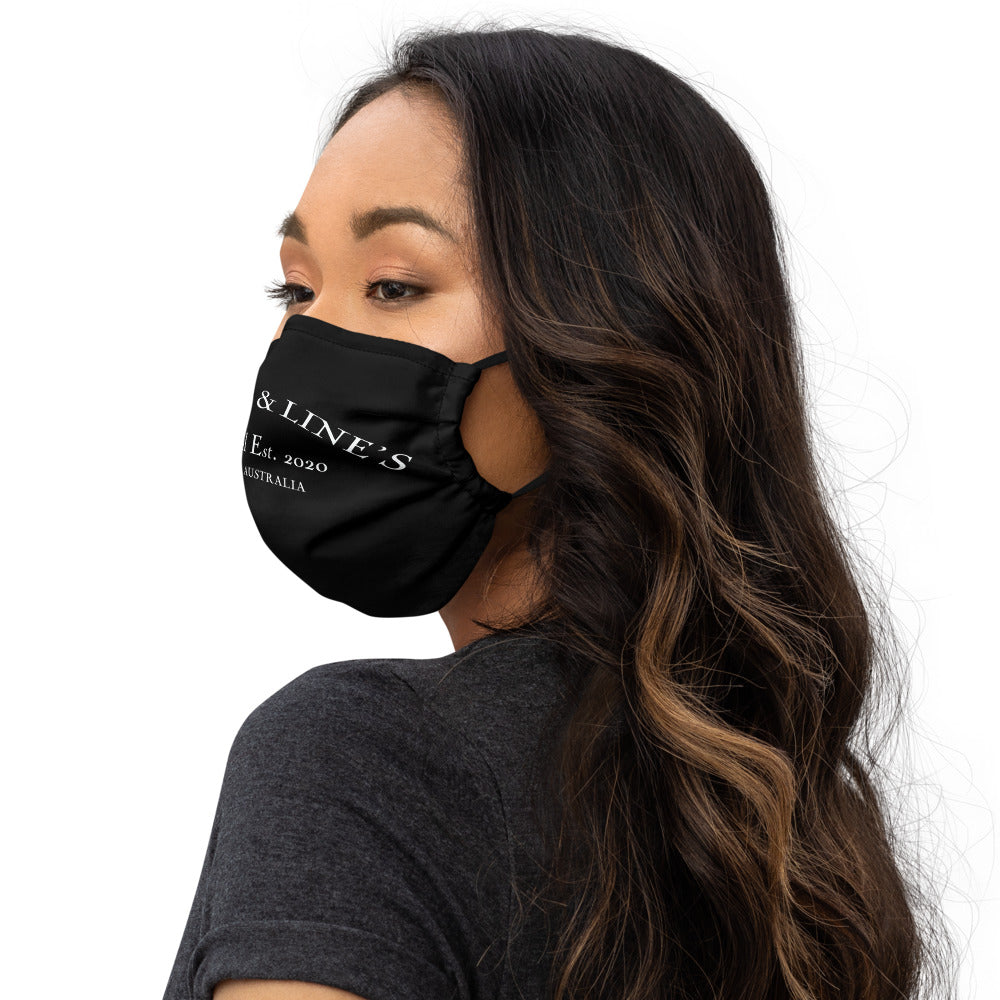 Wine's & Line's Premium face mask